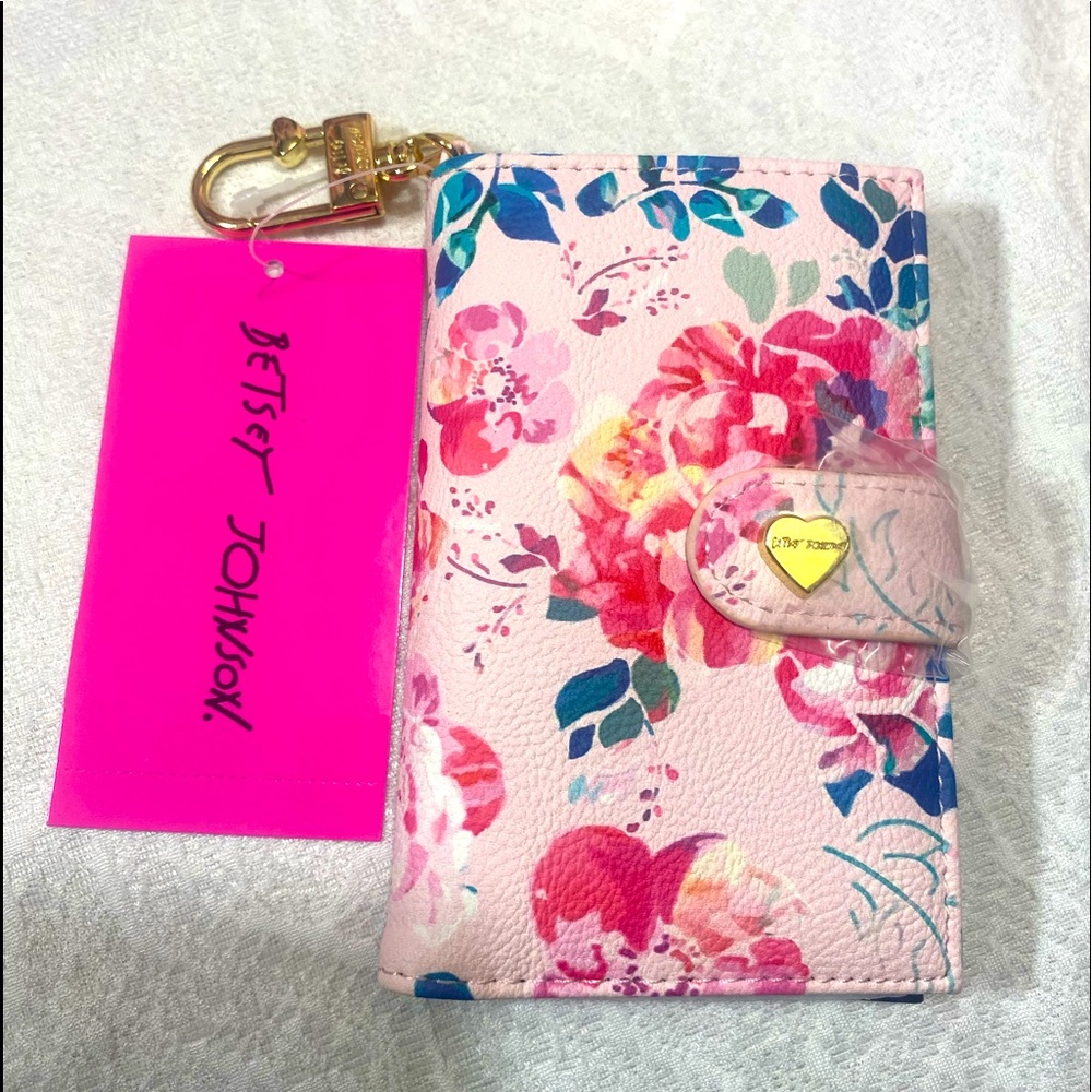 Betsey Johnson flap wallet blush pink floral Roses flower BNWT Luv Logo